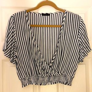 Deep V Crop Top | Size Medium